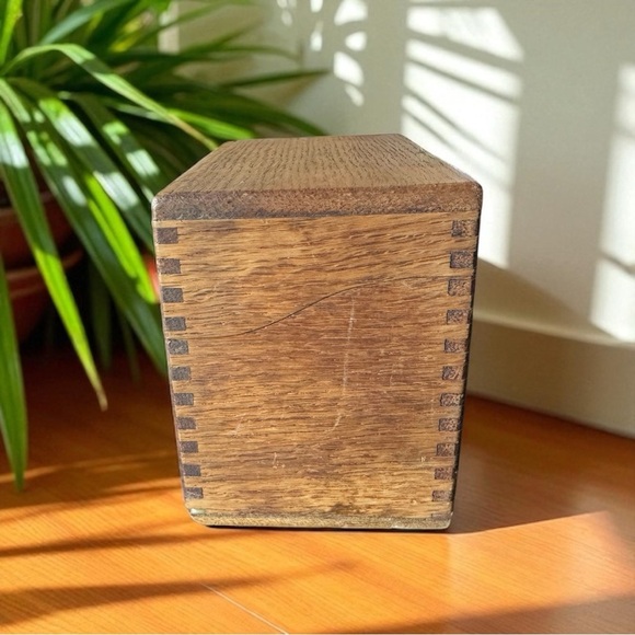 VINTAGE Weis Oak Dovetail Index Card Filing Box - Made in USA - Picture 3 of 16